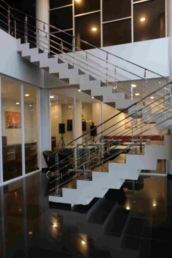 Splash Hotel Bengkulu Exterior photo