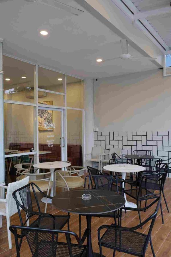 Splash Hotel Bengkulu Exterior photo